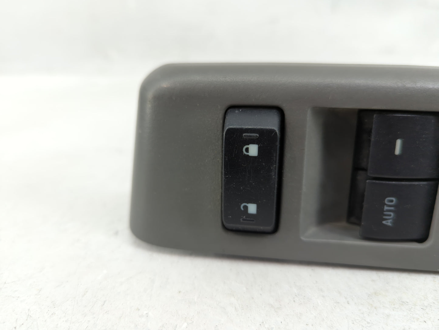 2009-2019 Ford E-350 Super Duty Master Power Window Switch Replacement Driver Side Left P/N:8C3T-14540-ABW Fits OEM Used Aut
