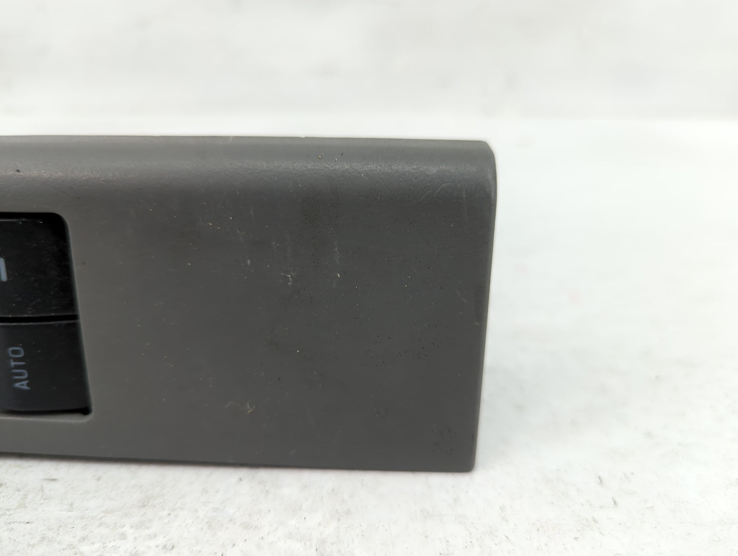 2009-2019 Ford E-350 Super Duty Master Power Window Switch Replacement Driver Side Left P/N:8C3T-14540-ABW Fits OEM Used Aut