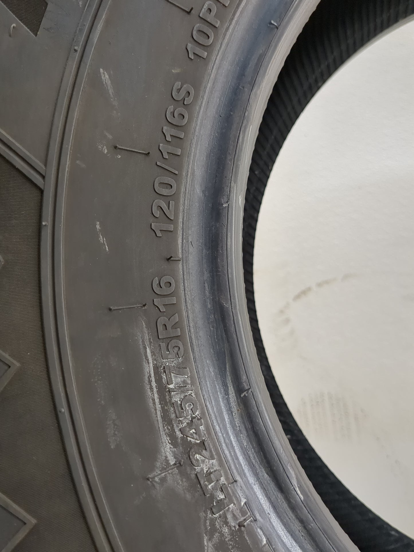Used Tire LT245/75R16 ROCKY MOUNTAIN ALL SEASON H/T 116S - Tread Depth 9/32 - Oemusedautoparts1.com