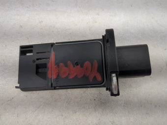compare product Ford E250 Mass Air Flow Meter Maf 1486359