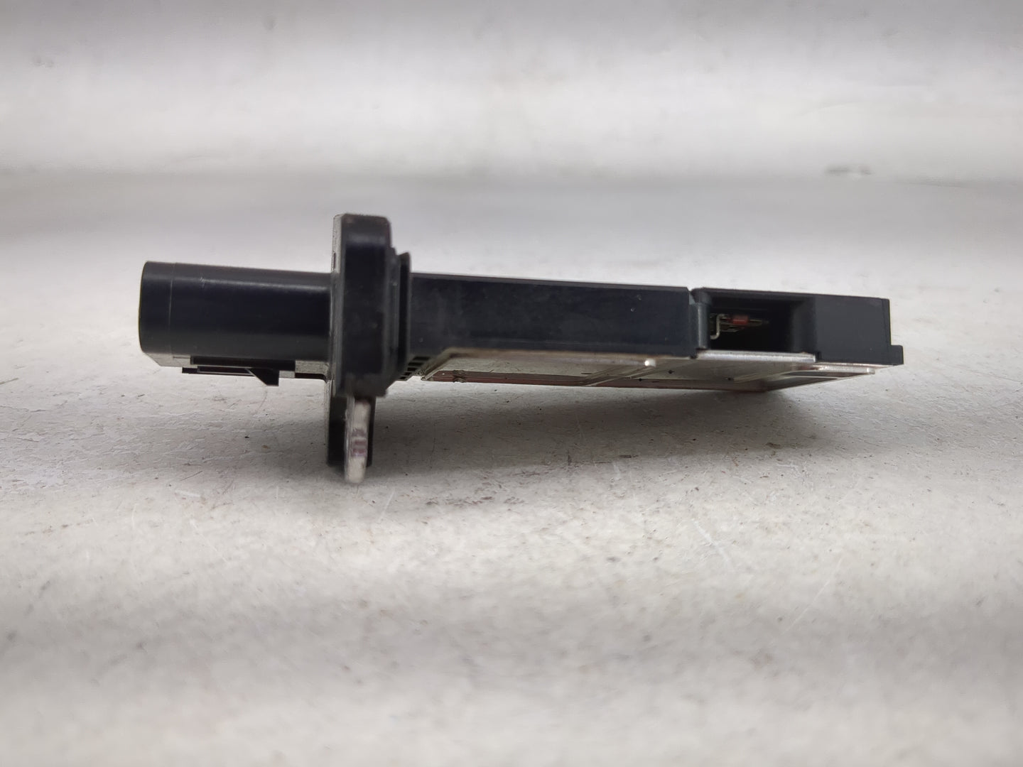 Ford E250 Mass Air Flow Meter Maf 1486359 - Oemusedautoparts1.com