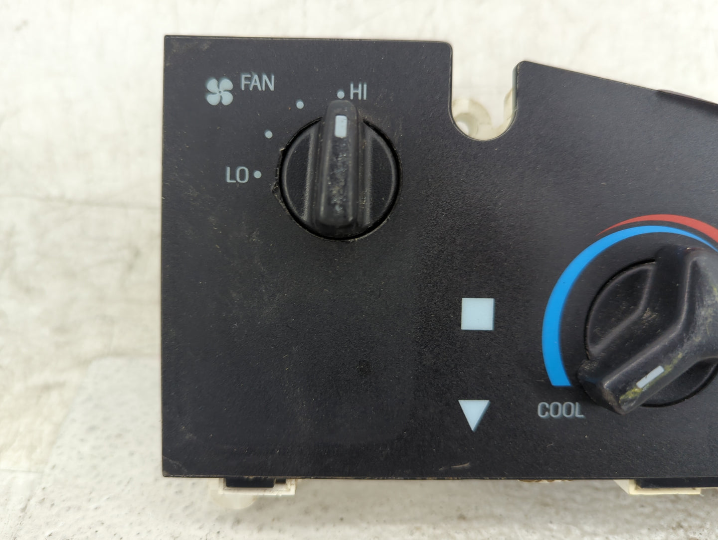 2011 Ford Econoline Climate Control Module Temperature AC/Heater Replacement P/N:FK36B Fits OEM Used Auto Parts - Oemusedaut