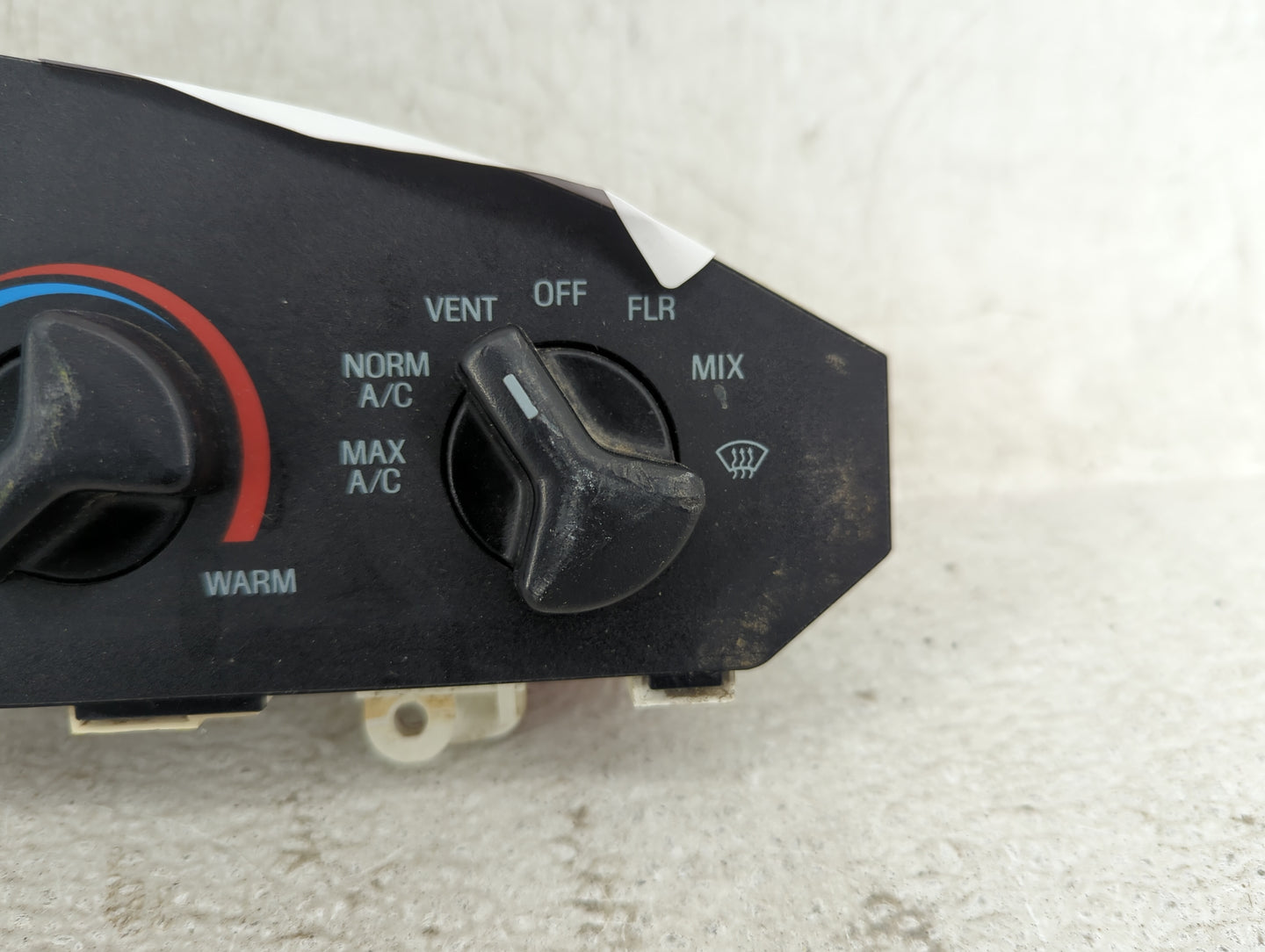 2011 Ford Econoline Climate Control Module Temperature AC/Heater Replacement P/N:FK36B Fits OEM Used Auto Parts - Oemusedaut