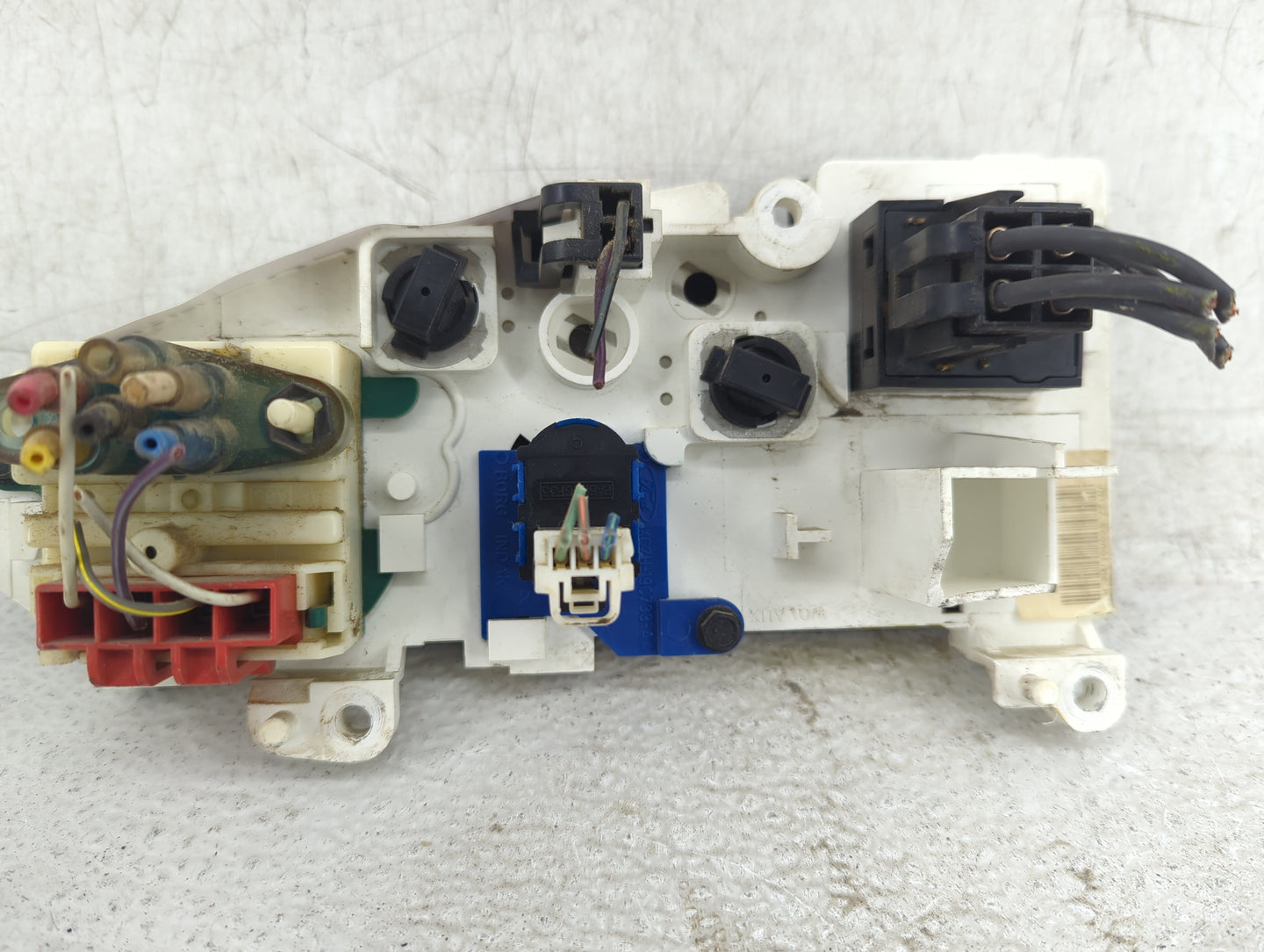 2011 Ford Econoline Climate Control Module Temperature AC/Heater Replacement P/N:FK36B Fits OEM Used Auto Parts - Oemusedaut