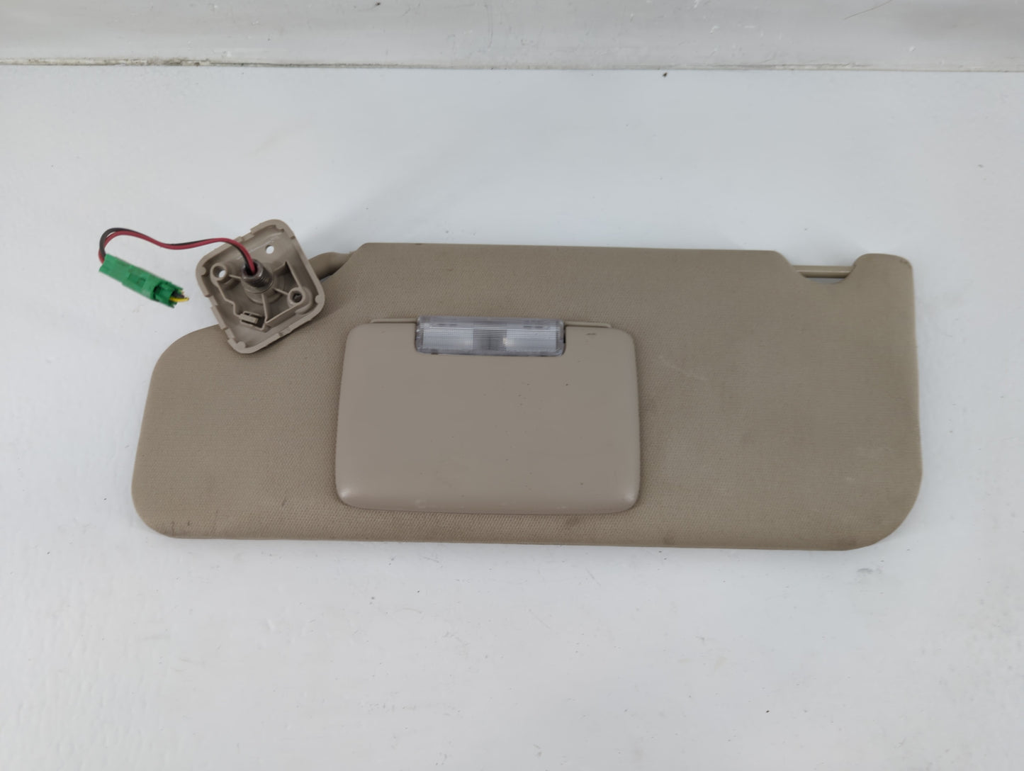 2011-2014 Ford Edge Sun Visor Shade Replacement Driver Left Mirror Fits Fits 2011 2012 2013 2014 OEM Used Auto Parts - Oemus