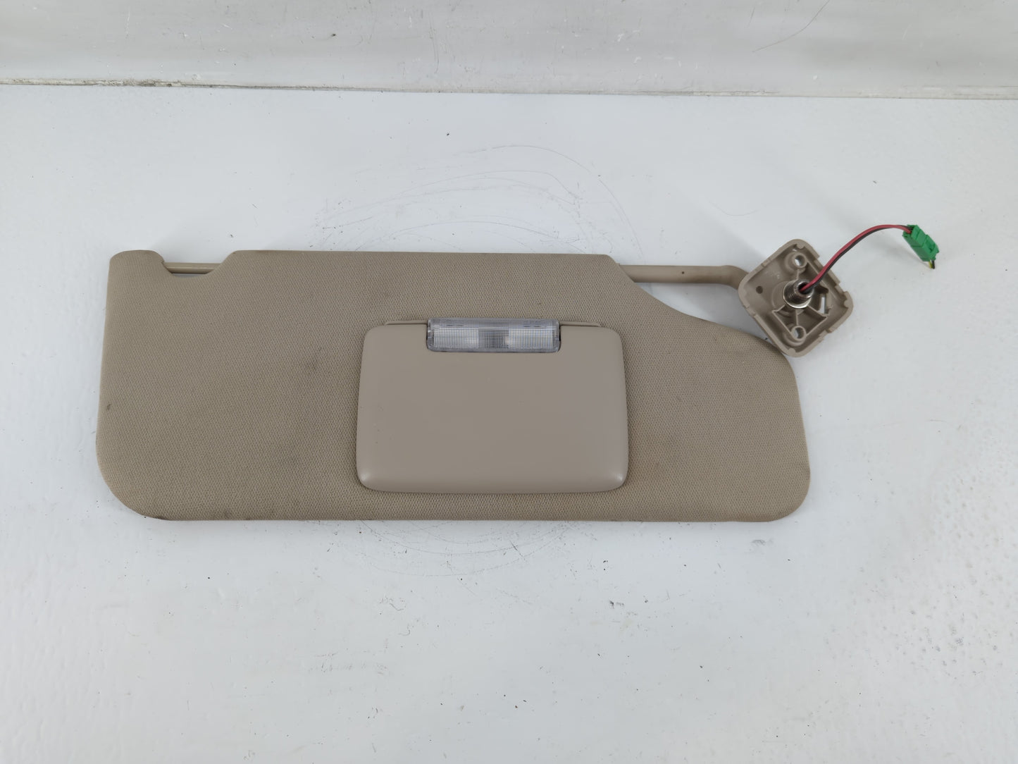 2011-2014 Ford Edge Sun Visor Shade Replacement Passenger Right Mirror Fits Fits 2011 2012 2013 2014 2015 OEM Used Auto Part