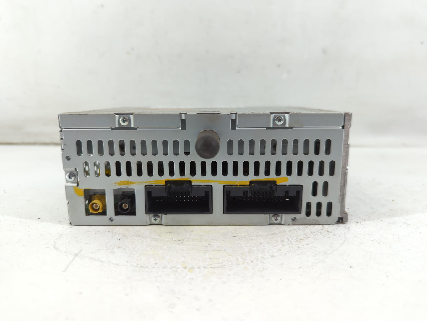 2011 Ford Edge Radio AM FM Cd Player Receiver Replacement P/N:BT4T-19C107-FB Fits OEM Used Auto Parts - Oemusedautoparts1.co