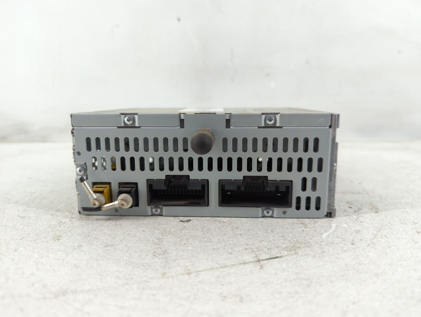 2011 Ford Edge Radio AM FM Cd Player Receiver Replacement P/N:BT4T-19C107-BN Fits OEM Used Auto Parts - Oemusedautoparts1.co