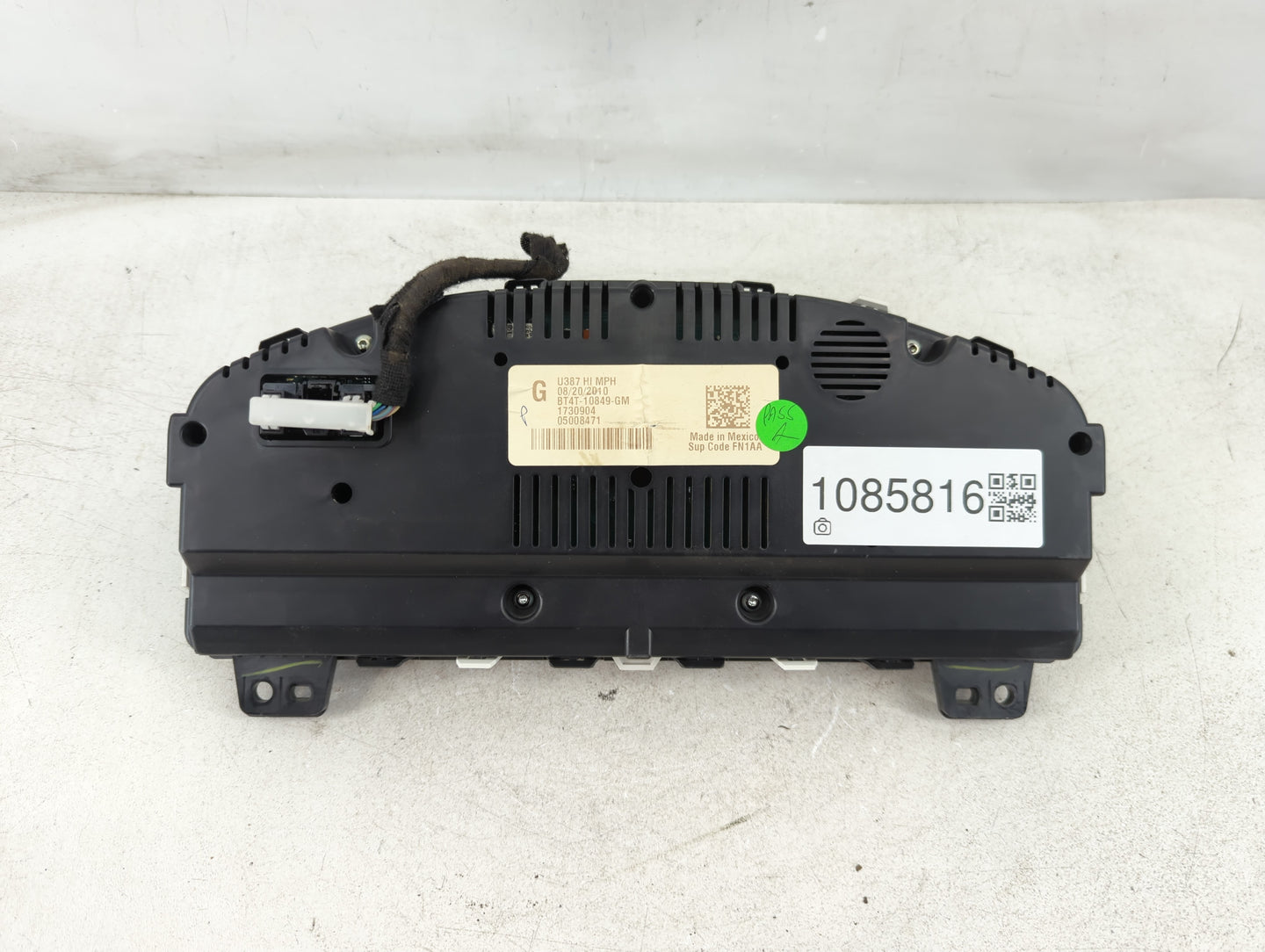 2011 Ford Edge Instrument Cluster Speedometer Gauges P/N:BT4T-10849-GM Fits OEM Used Auto Parts - Oemusedautoparts1.com