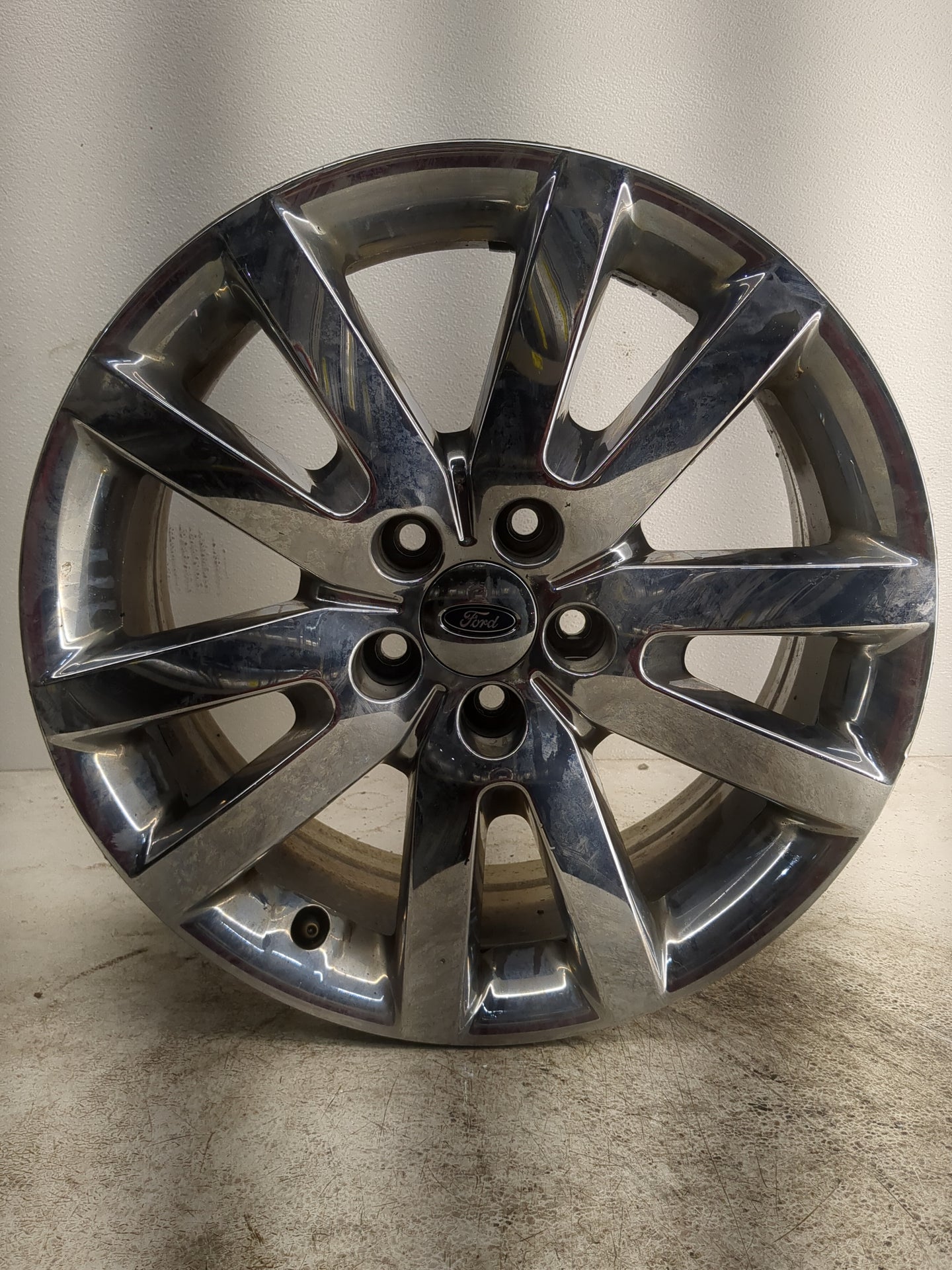 2011-2014 Ford Edge Oem Wheel Rim - Oemusedautoparts1.com