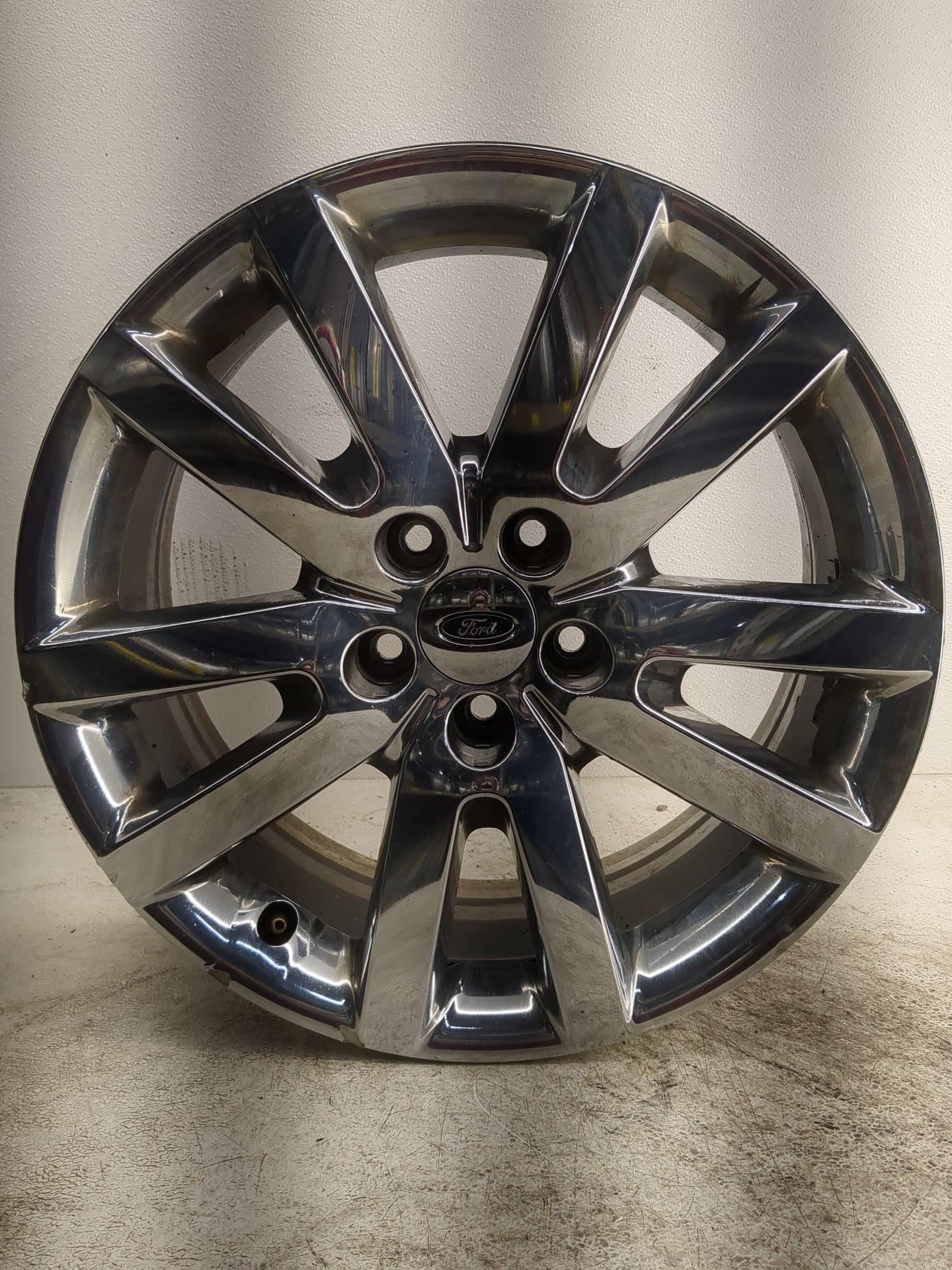 2011-2014 Ford Edge Oem Wheel Rim - Oemusedautoparts1.com