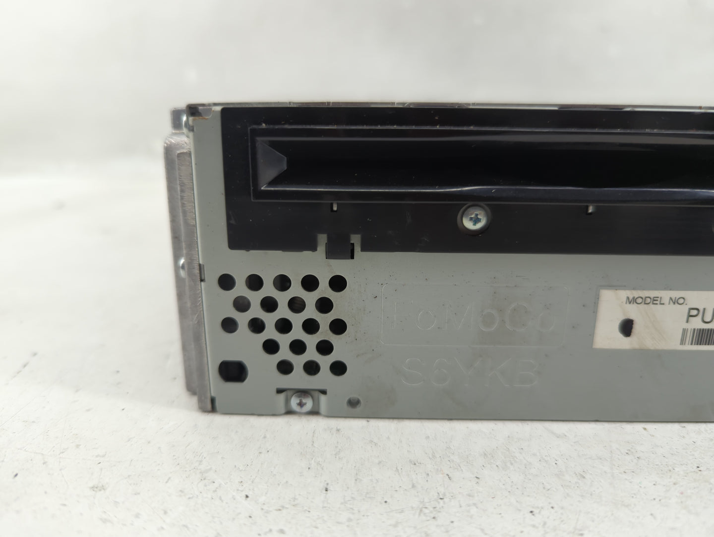 2011 Ford Edge Radio AM FM Cd Player Receiver Replacement P/N:BT4T-19C107-BN Fits OEM Used Auto Parts - Oemusedautoparts1.co