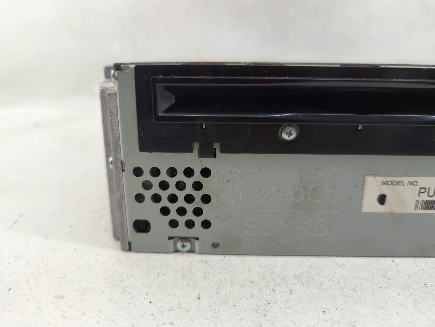2011 Ford Edge Radio AM FM Cd Player Receiver Replacement P/N:BT4T-19C107-BN Fits OEM Used Auto Parts - Oemusedautoparts1.co