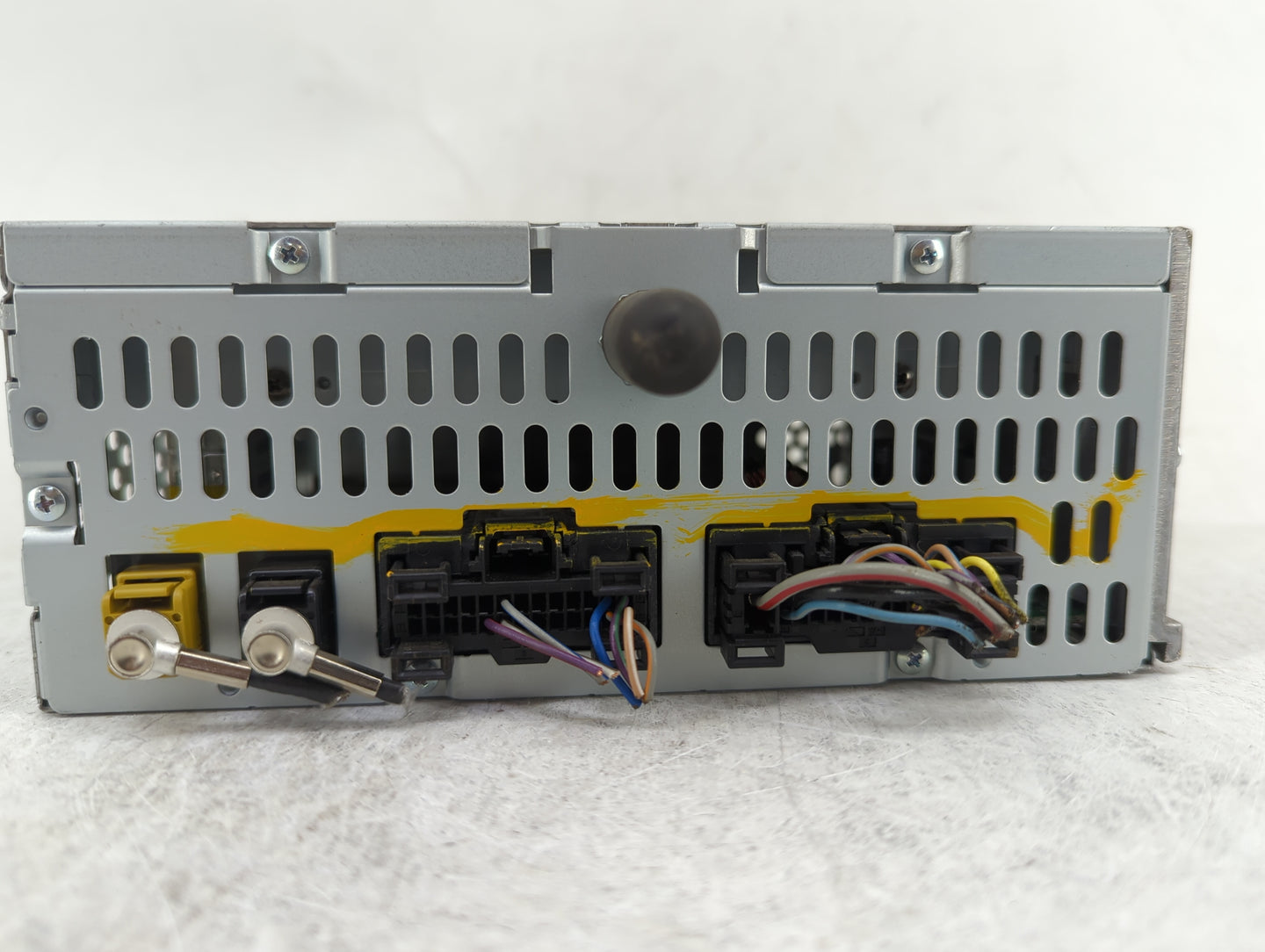 2011 Ford Edge Radio AM FM Cd Player Receiver Replacement P/N:BT4T-19C107-FB Fits OEM Used Auto Parts - Oemusedautoparts1.co