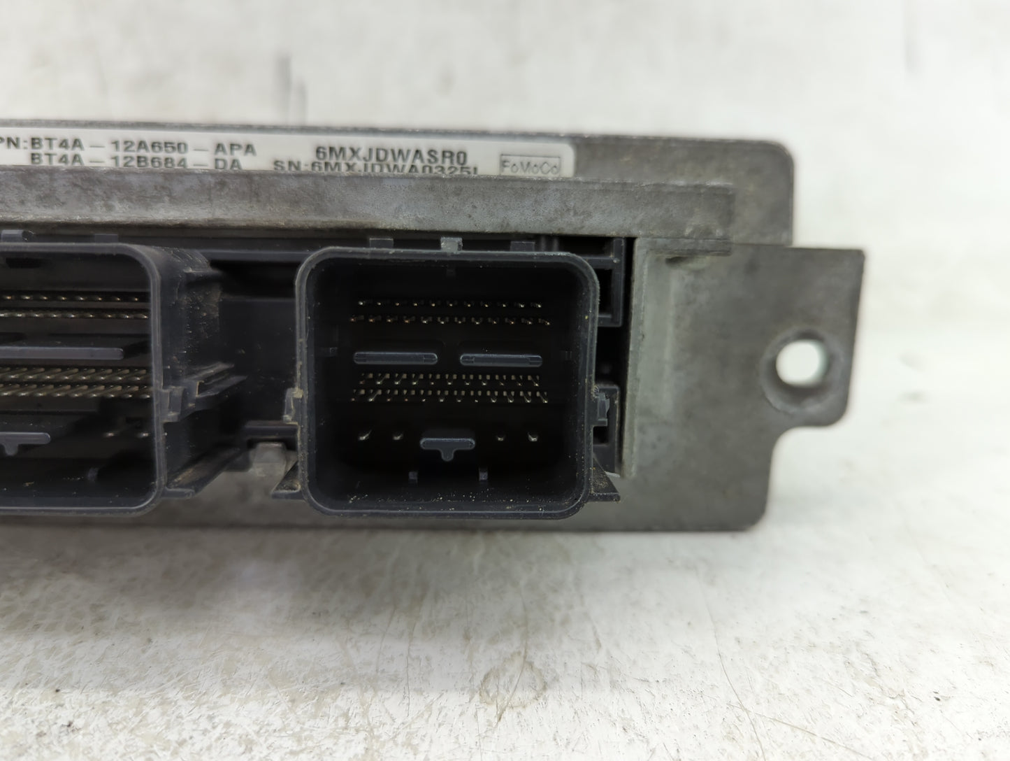 2011 Ford Edge PCM Engine Control Computer ECU ECM PCU OEM P/N:BT4A-12B684-DA BT4A-12A650-APA Fits OEM Used Auto Parts - Oem