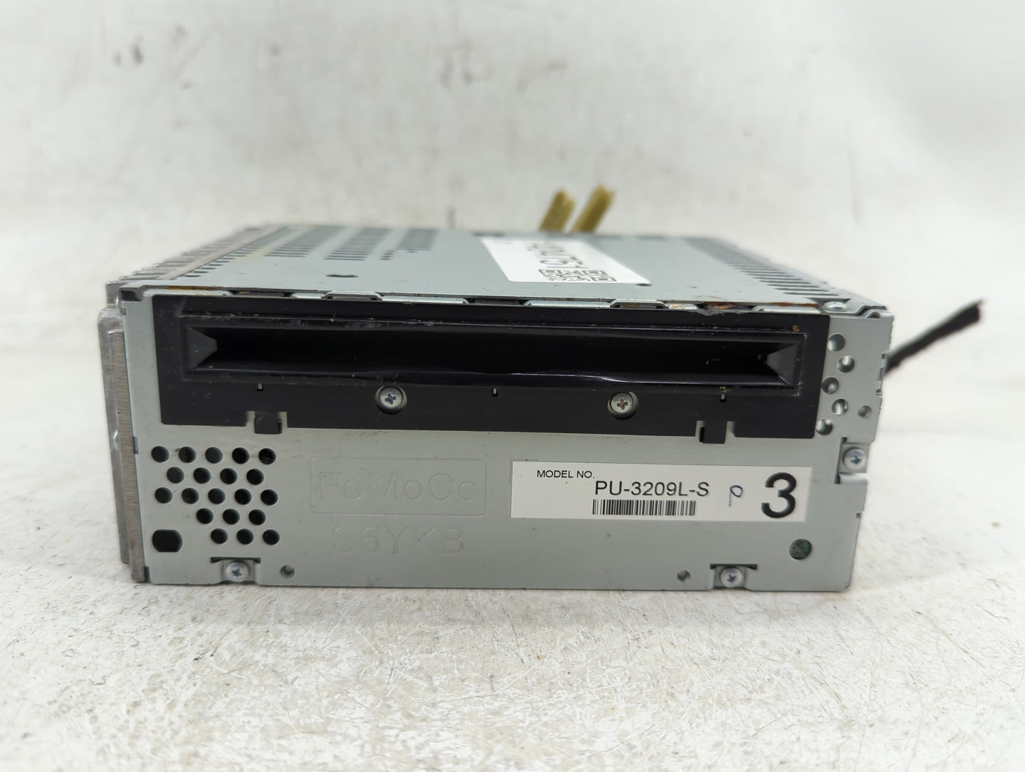 2011 Ford Edge Radio AM FM Cd Player Receiver Replacement P/N:BT4T-19C107-FB Fits OEM Used Auto Parts - Oemusedautoparts1.co