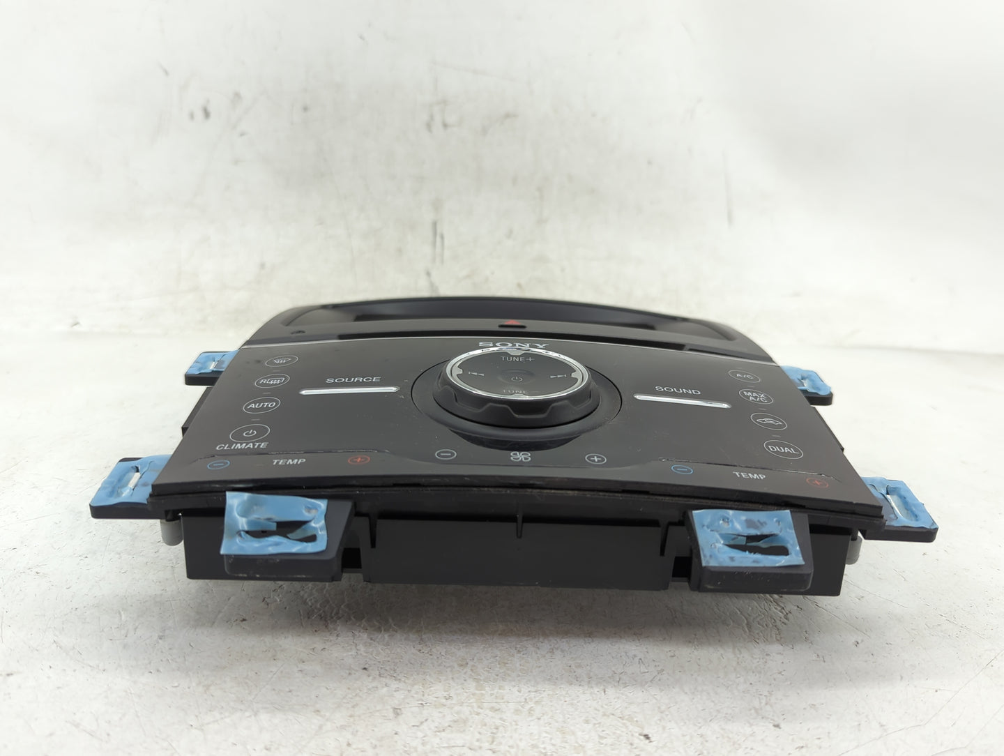 2011 Ford Edge Radio AM FM Cd Player Receiver Replacement P/N:BB5T-18A802-C Fits OEM Used Auto Parts - Oemusedautoparts1.com