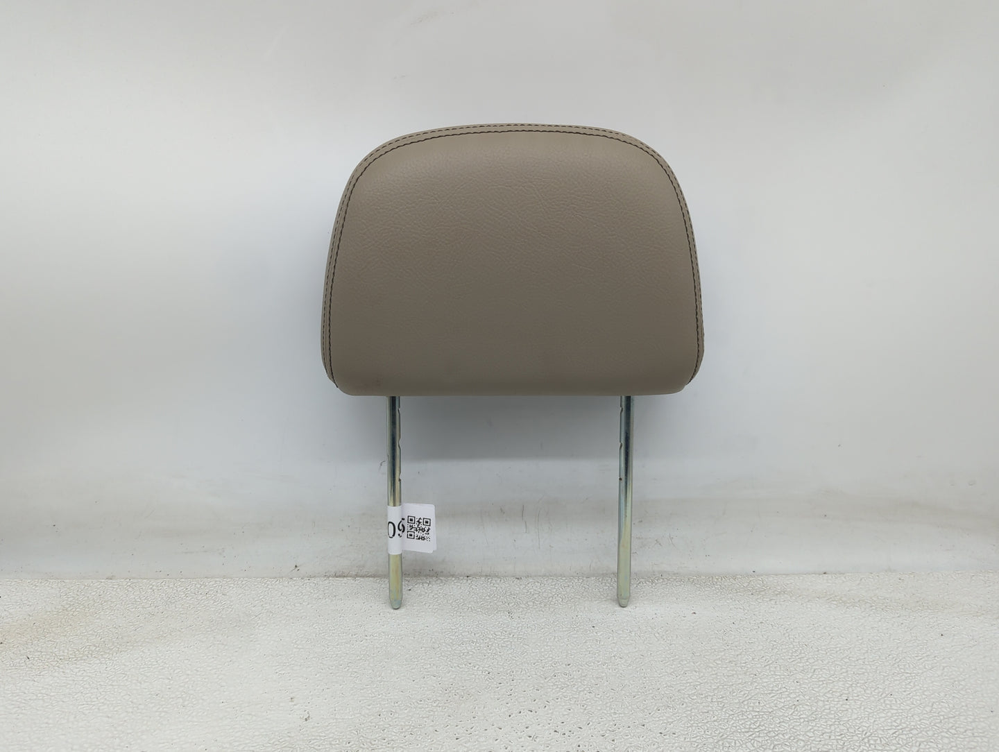 2011-2013 Ford Edge Headrest Head Rest Rear Seat Fits Fits 2011 2012 2013 OEM Used Auto Parts - Oemusedautoparts1.com