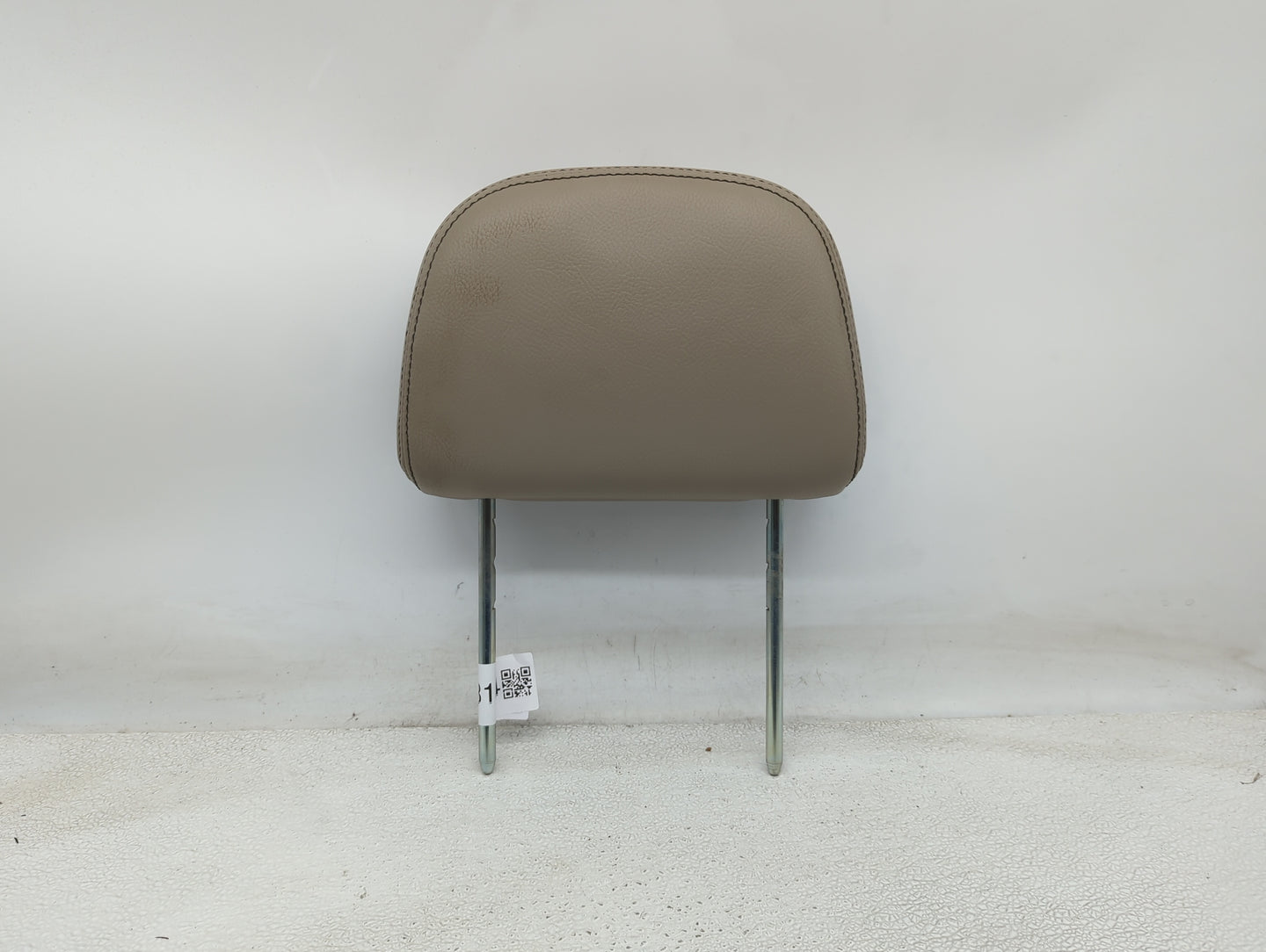 2011-2012 Ford Edge Headrest Head Rest Rear Seat Fits Fits 2011 2012 OEM Used Auto Parts - Oemusedautoparts1.com
