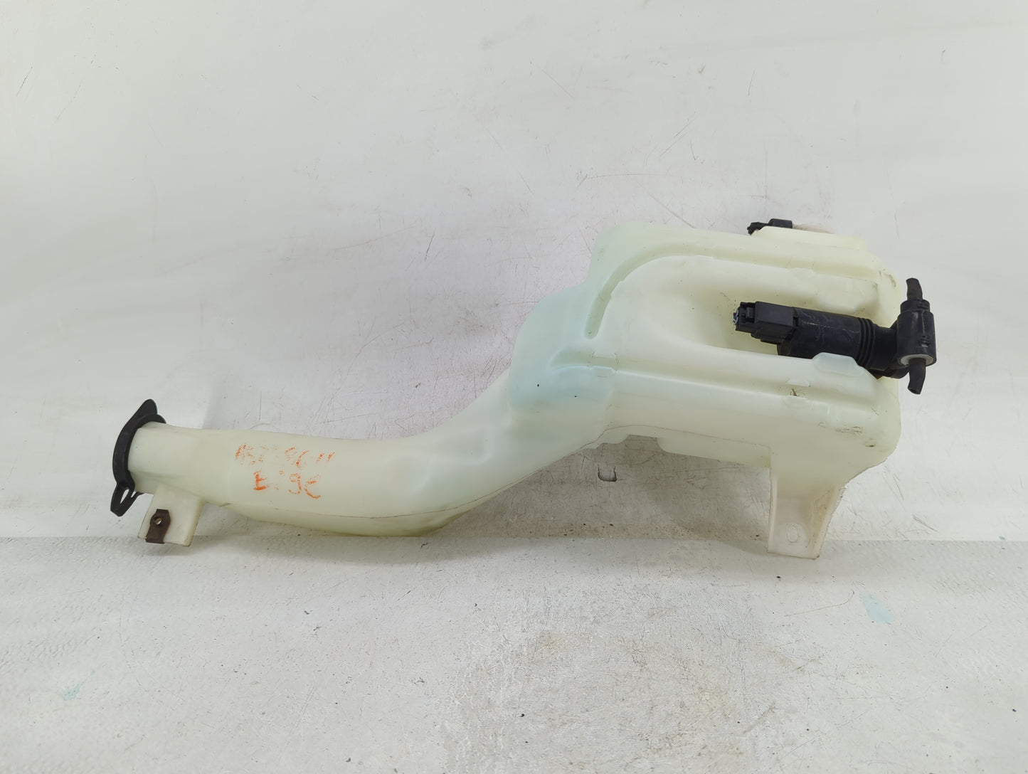 2007-2014 Ford Edge Windshield Washer Fluid Reservoir Bottle Oem - Oemusedautoparts1.com