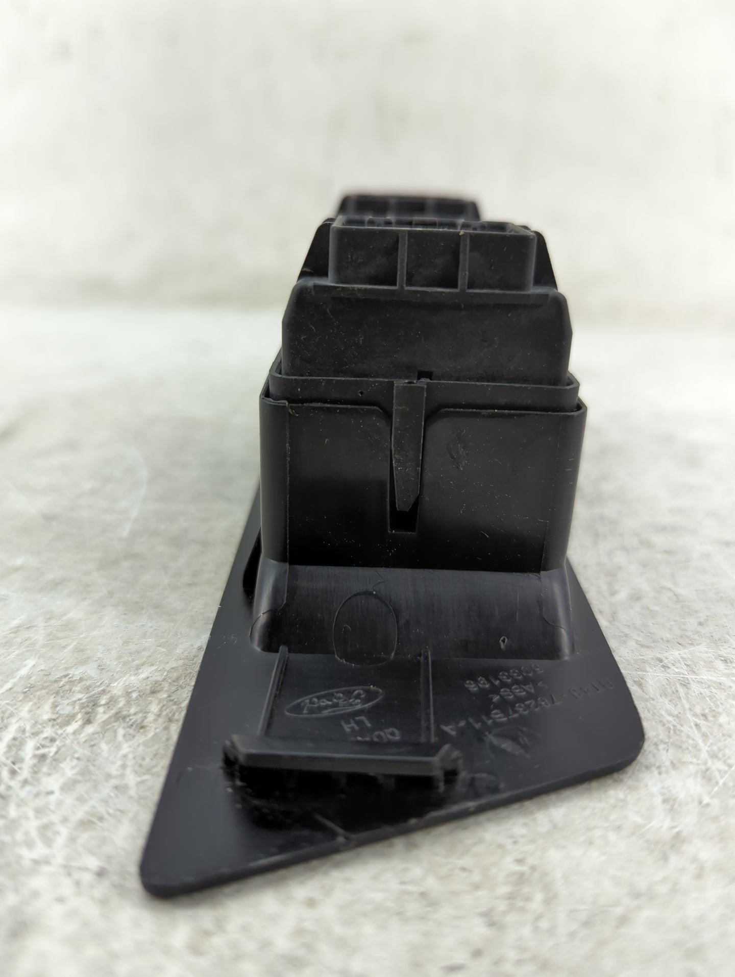 2011-2014 Ford Edge Master Power Window Switch Replacement Driver Side Left P/N:BT4T-14540-AAW Fits Fits 2010 2011 2012 2013