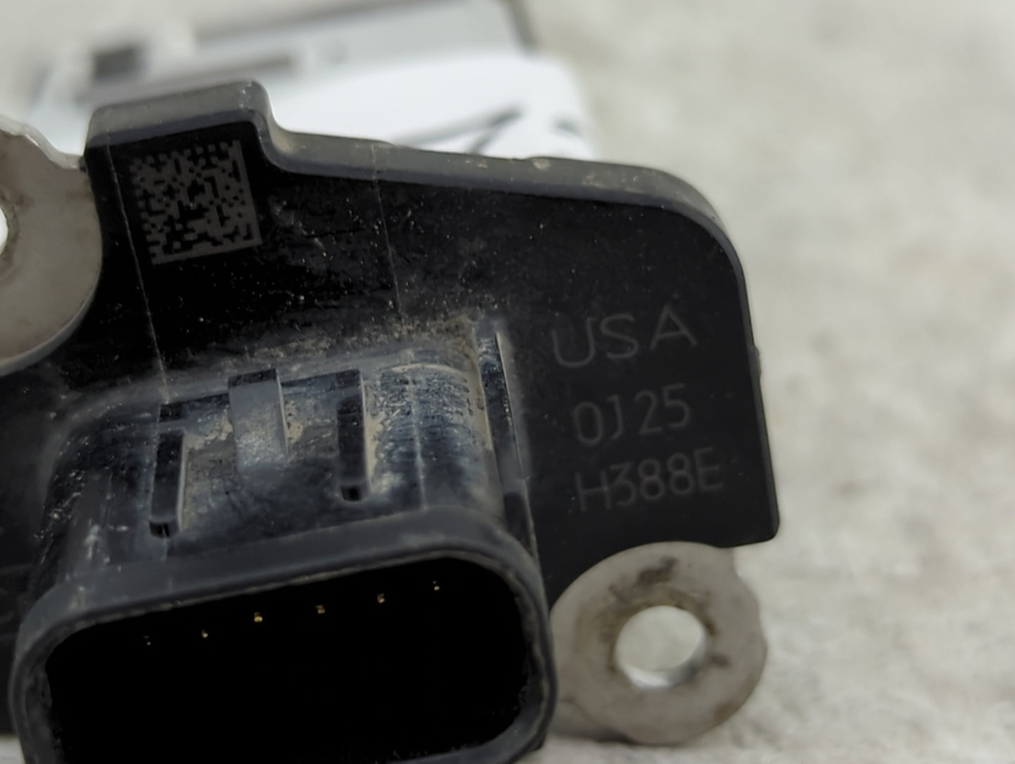 2007-2014 Ford Edge Mass Air Flow Meter Maf 1487328 - Oemusedautoparts1.com