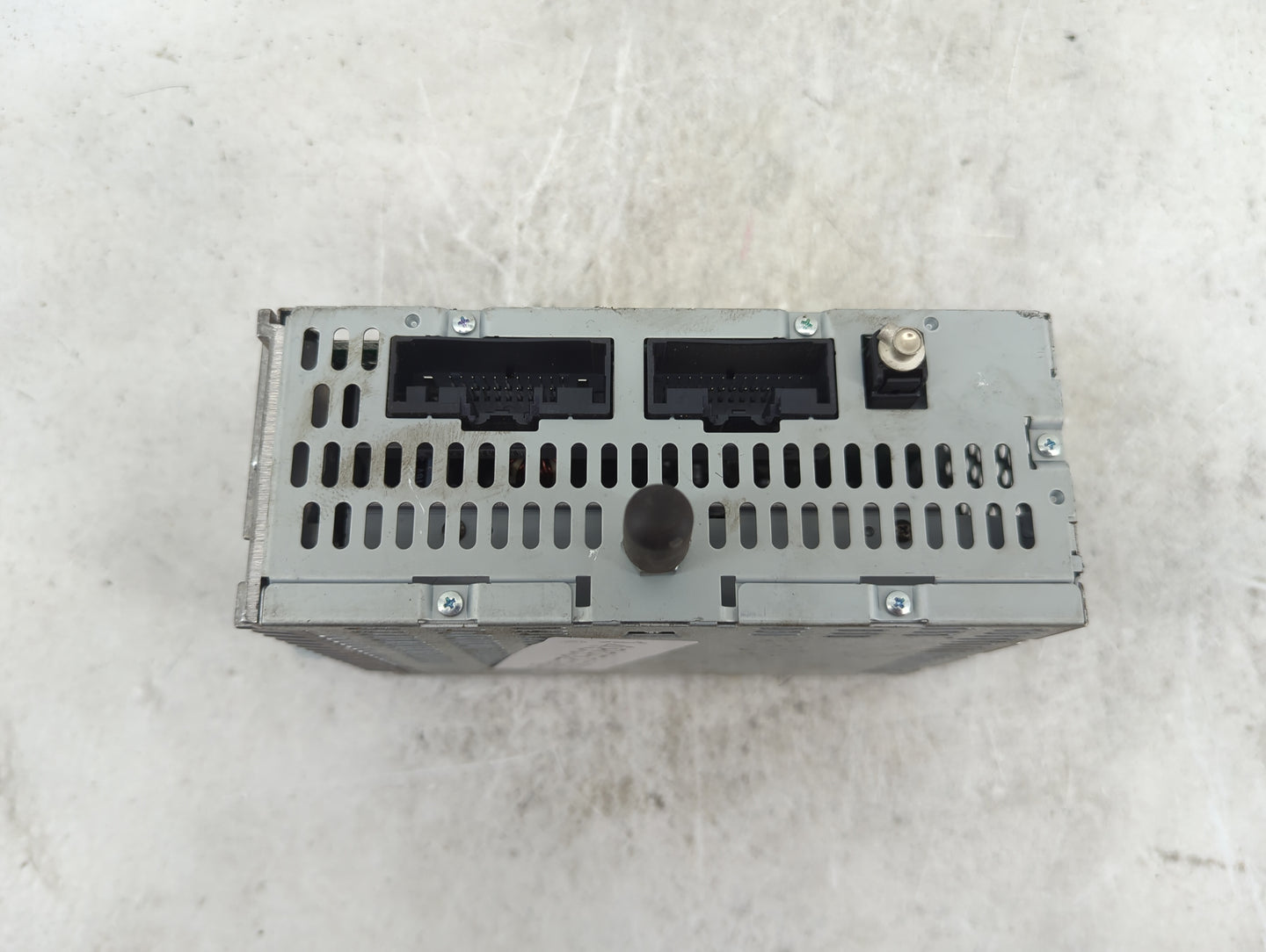 2011 Ford Edge Radio AM FM Cd Player Receiver Replacement P/N:PU-3207L-N S6YKB, 276-0681-48 Fits OEM Used Auto Parts - Oemus