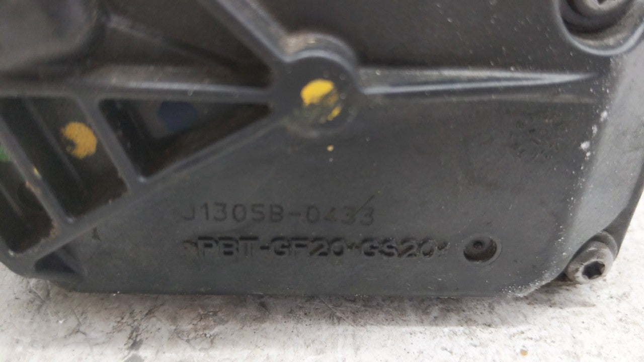 2011-2018 Ford Edge Throttle Body P/N:AT4E-9F991-EL AT4E-EH, AT4E-9F991-EJ Fits Fits 2011 2012 2013 2014 2015 2016 2017 2018