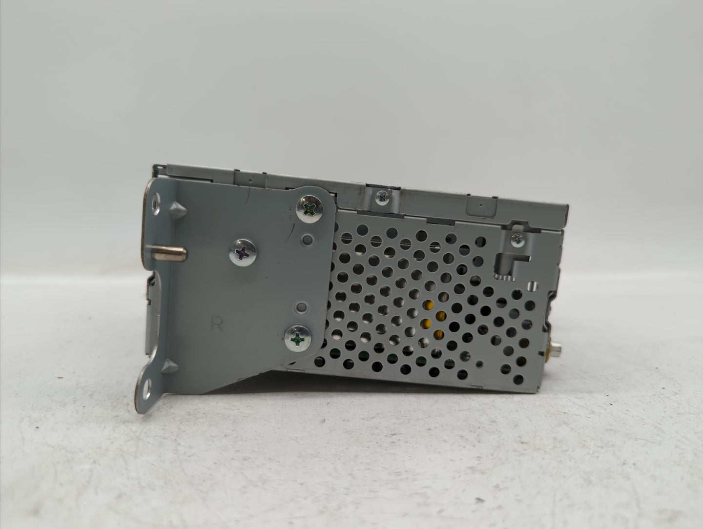 2011 Ford Edge Radio AM FM Cd Player Receiver Replacement P/N:BT4T-19C107-CN Fits OEM Used Auto Parts - Oemusedautoparts1.co