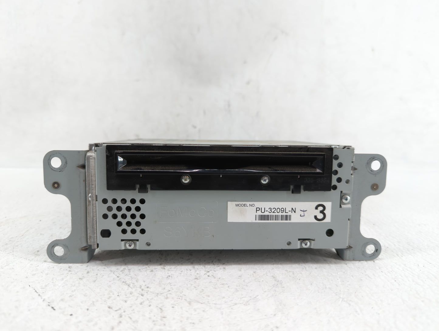 2011-2011 Ford Edge Am Fm Cd Player Radio Receiver - Oemusedautoparts1.com