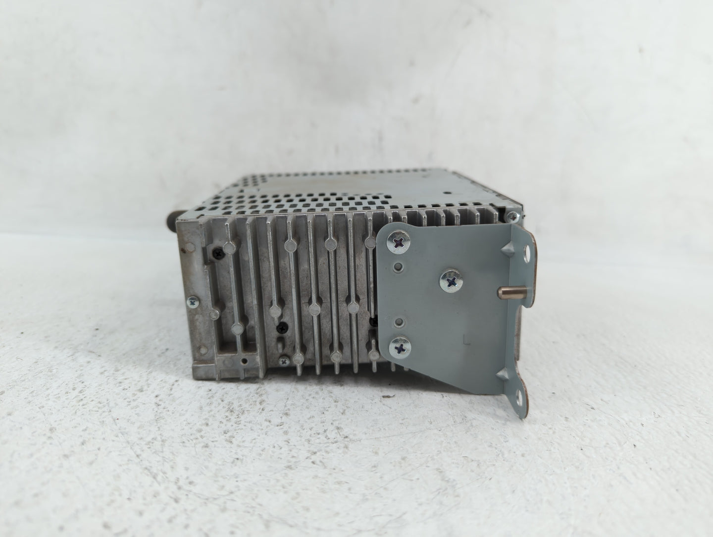 2011-2011 Ford Edge Am Fm Cd Player Radio Receiver - Oemusedautoparts1.com