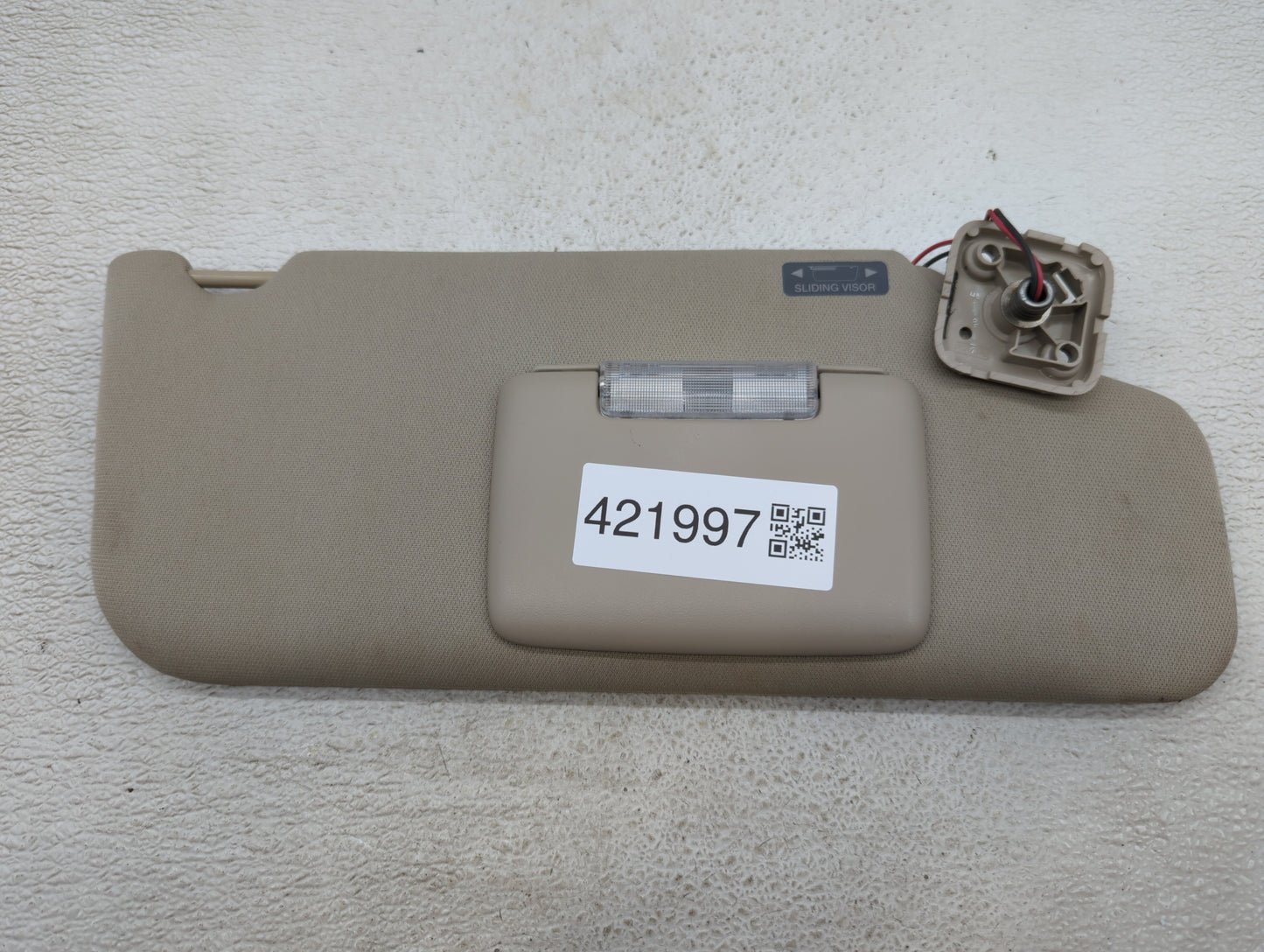 2011-2014 Ford Edge Sun Visor Shade Replacement Passenger Right Mirror Fits Fits 2011 2012 2013 2014 2015 OEM Used Auto Part