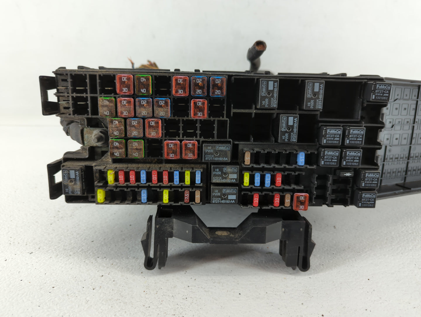 2011 Ford Edge Fusebox Fuse Box Panel Relay Module P/N:BT4T-14290-JG BT4T-14290-GF, BT4T-14290-GE Fits OEM Used Auto Parts -