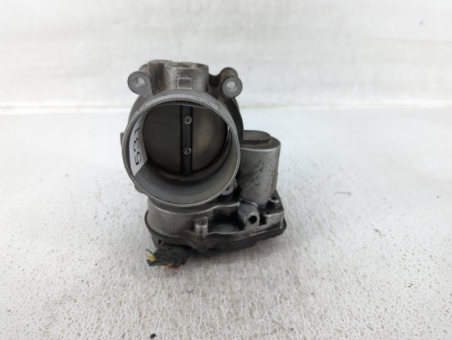 2011-2018 Ford Edge Throttle Body P/N:AT4E-ED Fits Fits 2011 2012 2013 2014 2015 2016 2017 2018 2019 OEM Used Auto Parts - O