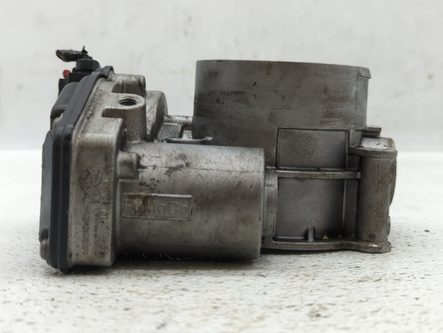 2011-2018 Ford Edge Throttle Body P/N:AT4E-ED A110B-0723 Fits Fits 2011 2012 2013 2014 2015 2016 2017 2018 2019 OEM Used Aut