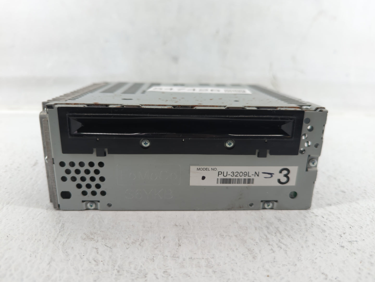 2011 Ford Edge Radio AM FM Cd Player Receiver Replacement P/N:276-0681-64 Fits OEM Used Auto Parts - Oemusedautoparts1.com