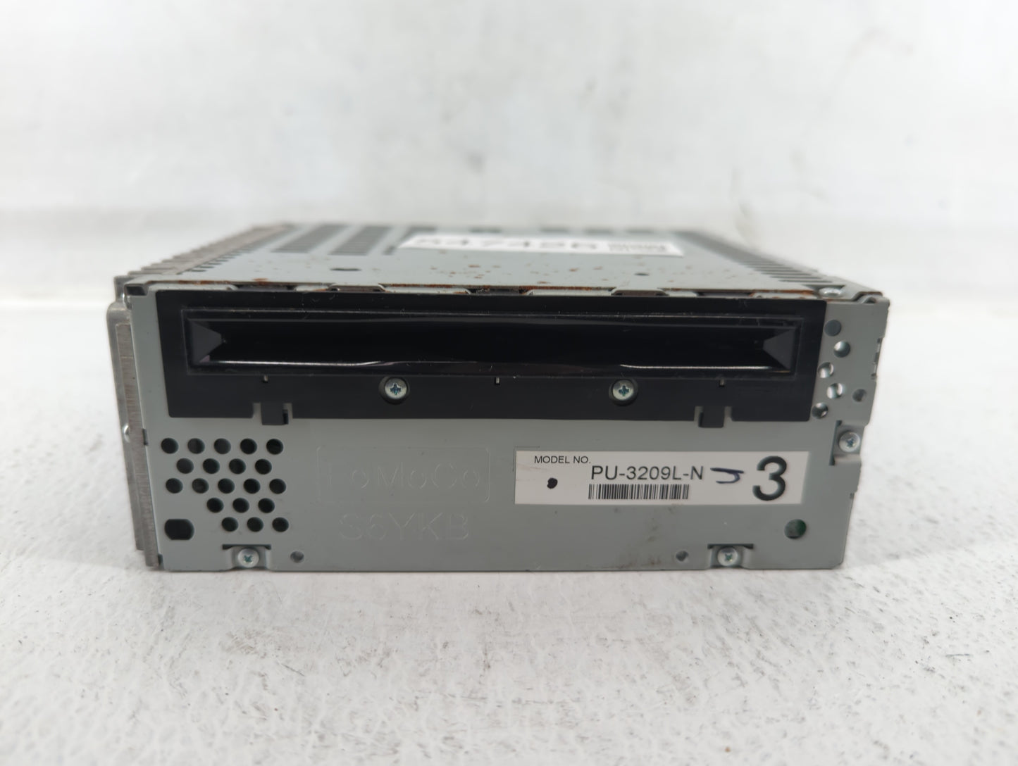2011 Ford Edge Radio AM FM Cd Player Receiver Replacement P/N:276-0681-64 Fits OEM Used Auto Parts - Oemusedautoparts1.com