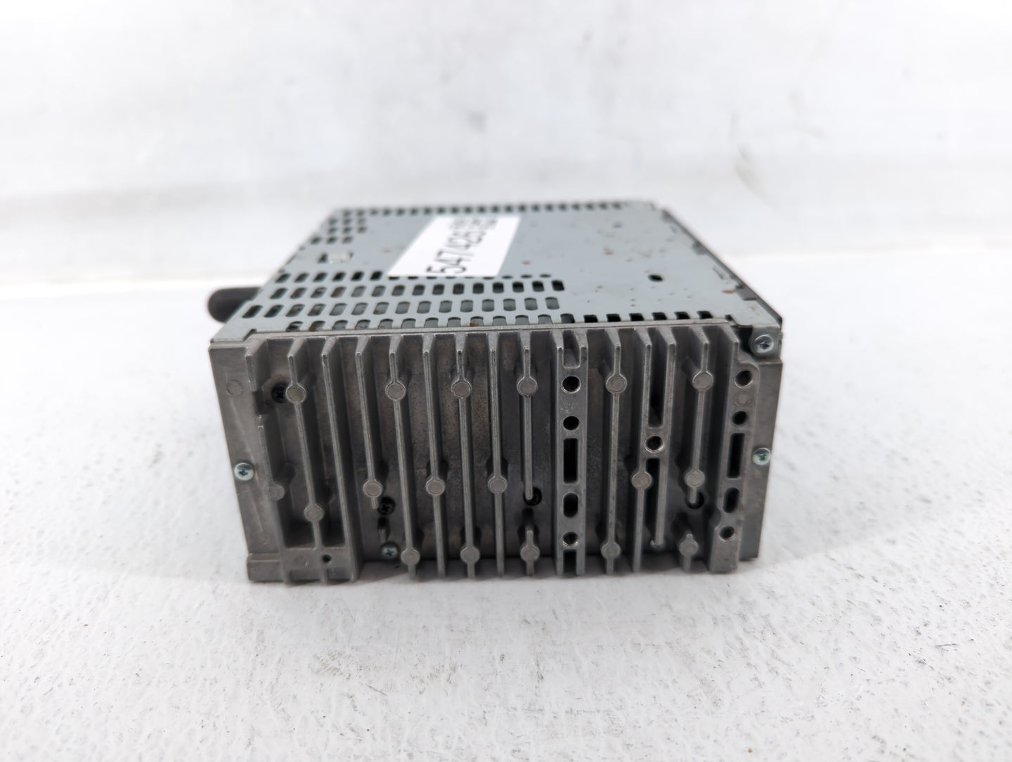 2011 Ford Edge Radio AM FM Cd Player Receiver Replacement P/N:276-0681-64 Fits OEM Used Auto Parts - Oemusedautoparts1.com