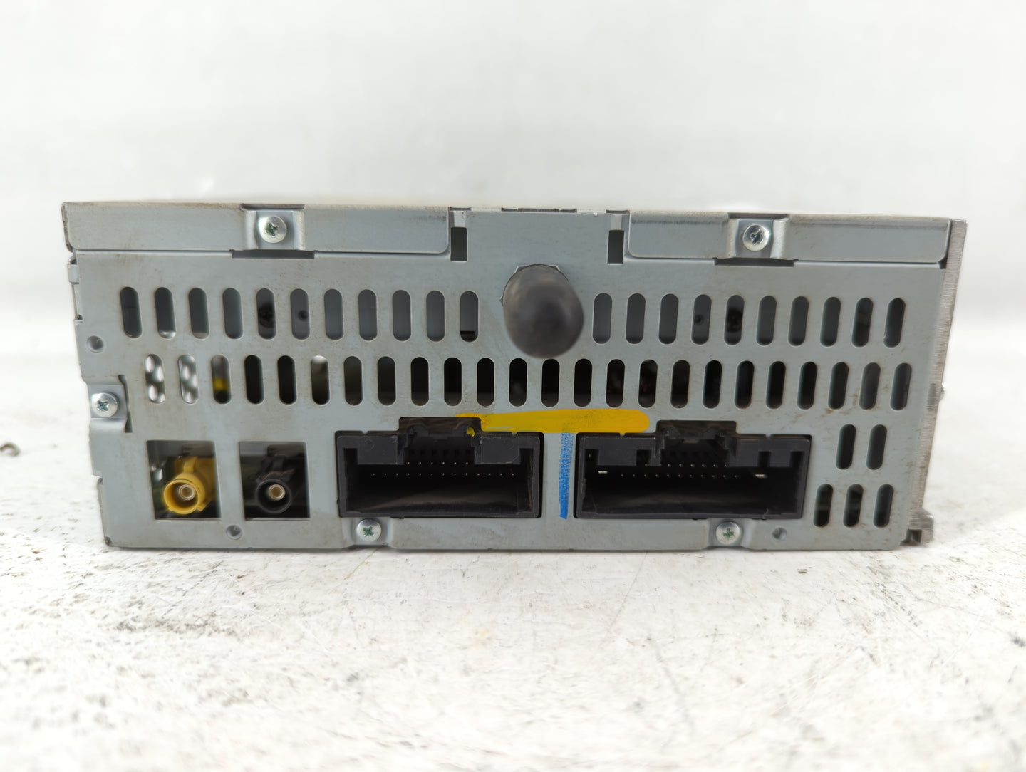 2011-2011 Ford Edge Am Fm Cd Player Radio Receiver - Oemusedautoparts1.com