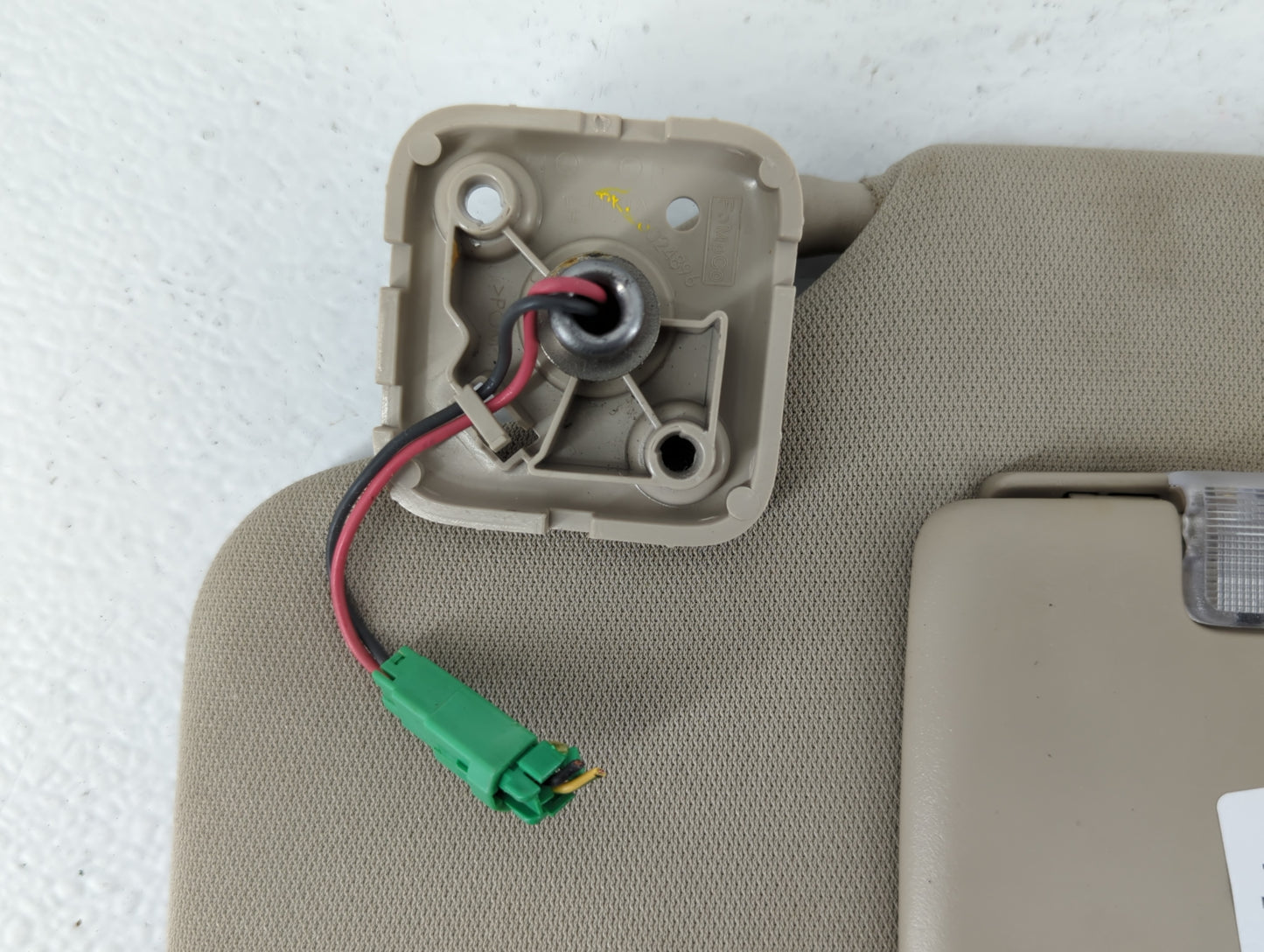 2011-2014 Ford Edge Sun Visor Shade Replacement Passenger Right Mirror Fits Fits 2011 2012 2013 2014 2015 OEM Used Auto Part