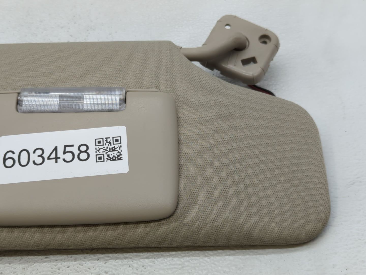 2011-2014 Ford Edge Sun Visor Shade Replacement Passenger Right Mirror Fits Fits 2011 2012 2013 2014 2015 OEM Used Auto Part