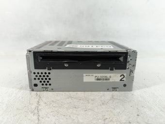 compare product 2011-2011 Ford Edge Am Fm Cd Player Radio Receiver 634165