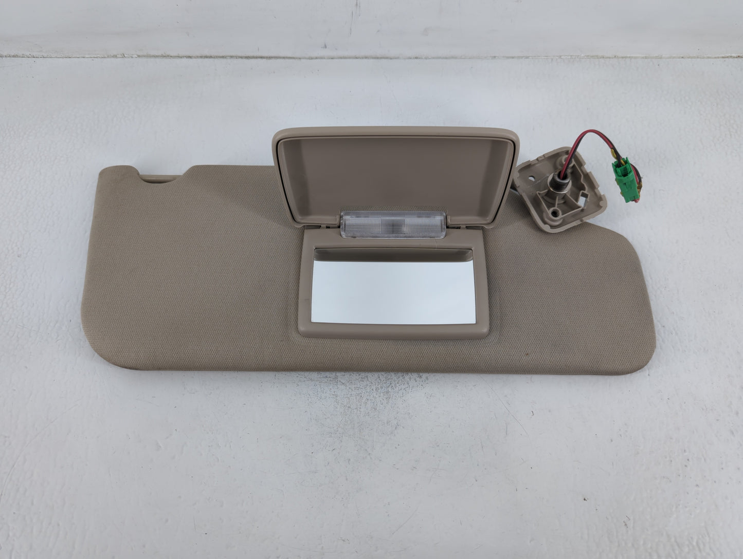 2011-2014 Ford Edge Sun Visor Shade Replacement Passenger Right Mirror Fits Fits 2011 2012 2013 2014 2015 OEM Used Auto Part