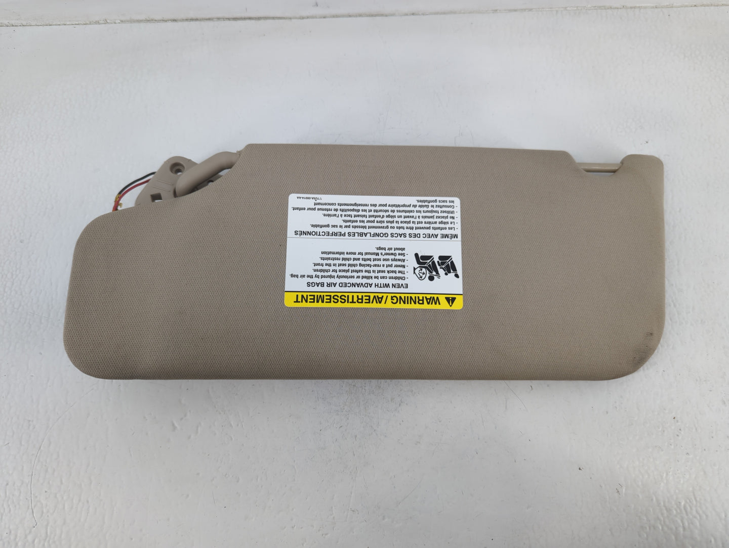 2011-2014 Ford Edge Sun Visor Shade Replacement Passenger Right Mirror Fits Fits 2011 2012 2013 2014 2015 OEM Used Auto Part