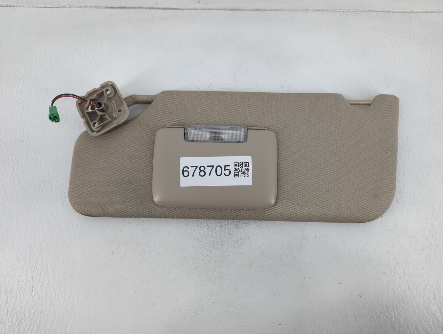 2011-2014 Ford Edge Sun Visor Shade Replacement Driver Left Mirror Fits Fits 2011 2012 2013 2014 OEM Used Auto Parts - Oemus