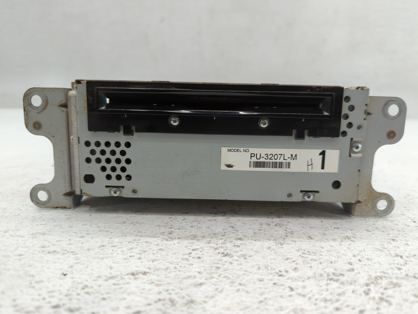 2011-2011 Ford Edge Am Fm Cd Player Radio Receiver - Oemusedautoparts1.com