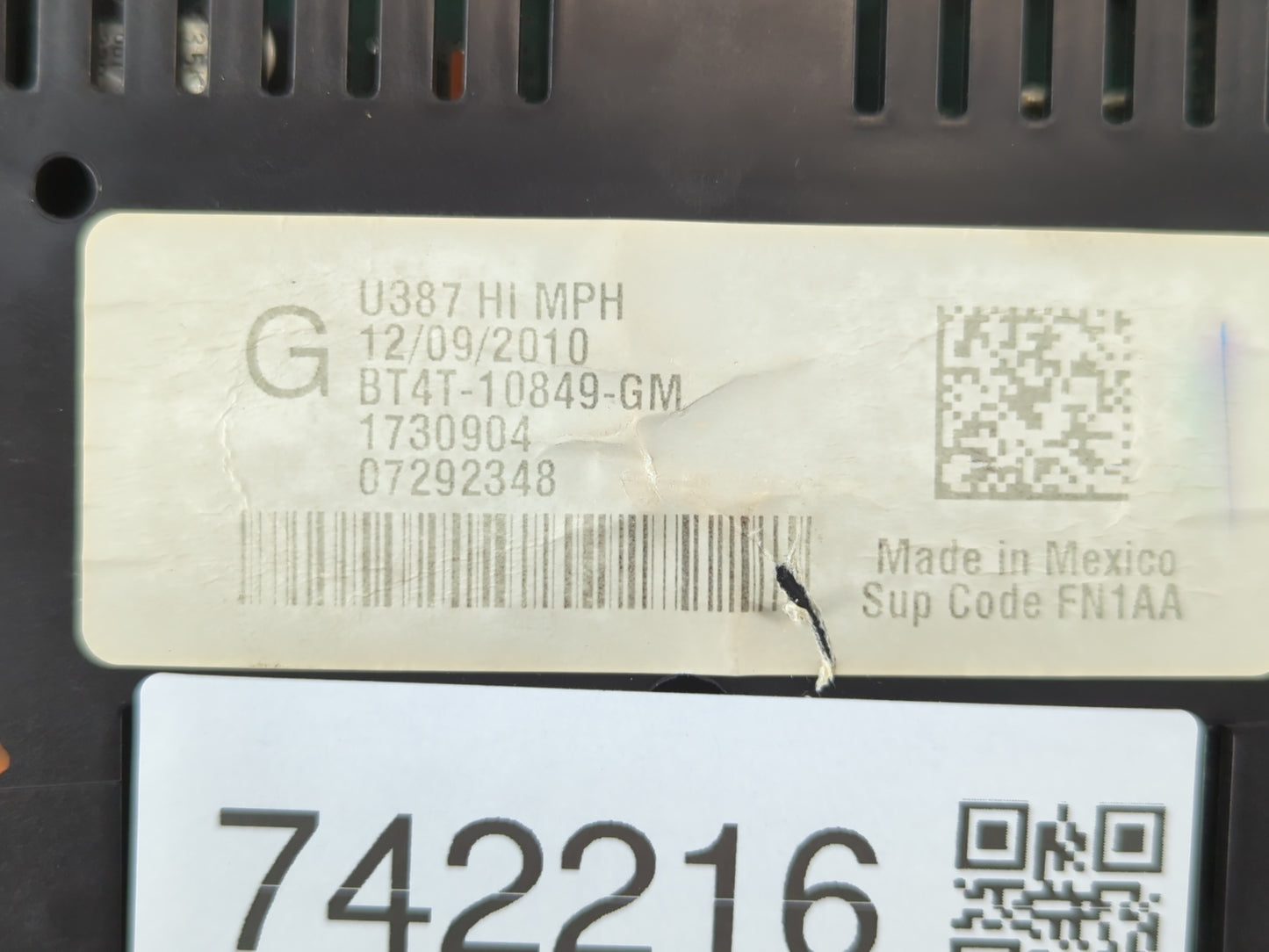 2011 Ford Edge Instrument Cluster Speedometer Gauges P/N:BT4T-10849-GM Fits OEM Used Auto Parts - Oemusedautoparts1.com