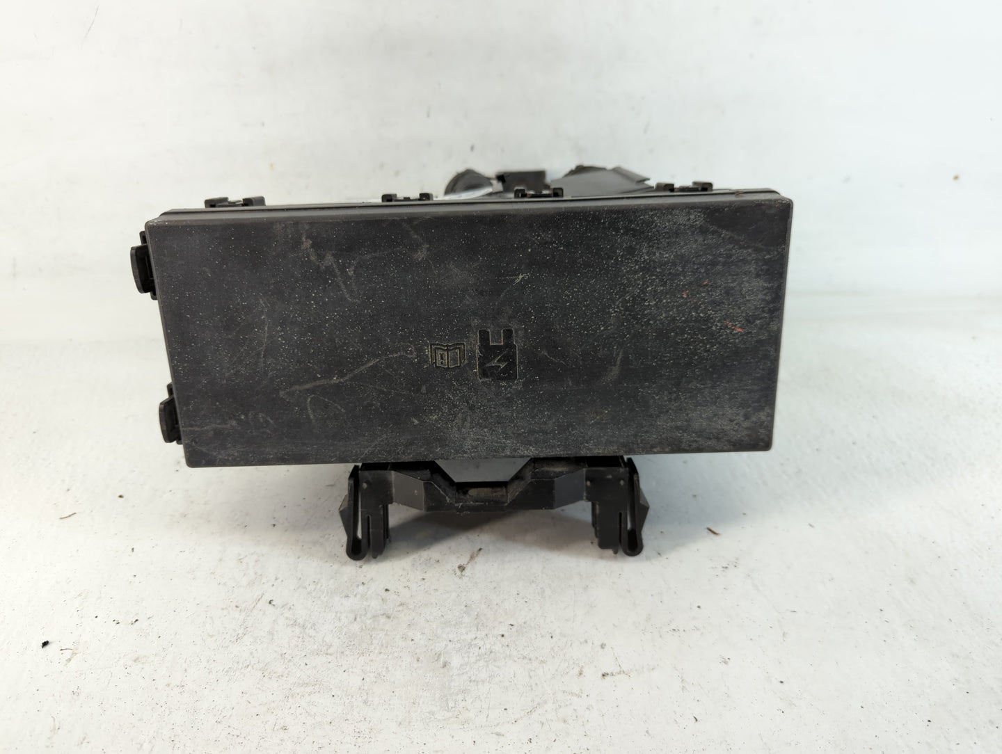 2011 Ford Edge Fusebox Fuse Box Panel Relay Module P/N:BT4T-14290-BE Fits OEM Used Auto Parts - Oemusedautoparts1.com