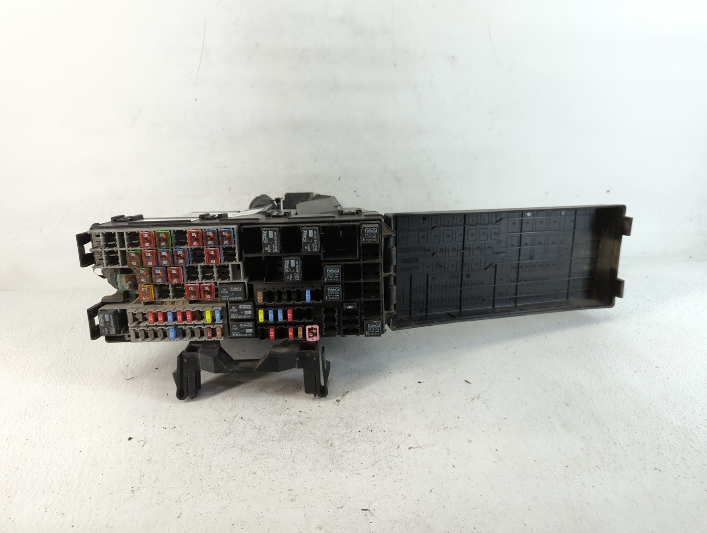 2011 Ford Edge Fusebox Fuse Box Panel Relay Module P/N:BT4T-14290-BE Fits OEM Used Auto Parts - Oemusedautoparts1.com