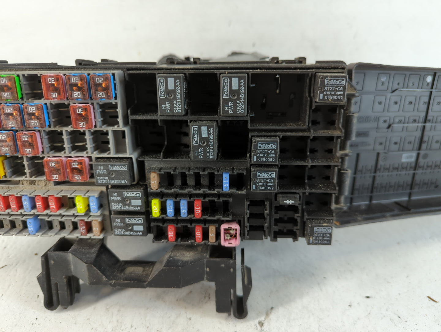 2011 Ford Edge Fusebox Fuse Box Panel Relay Module P/N:BT4T-14290-BE Fits OEM Used Auto Parts - Oemusedautoparts1.com